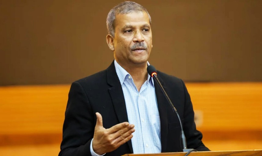 আগামী ফেব্রুয়ারিতে নির্বাচন অনুষ্ঠানে সরকার দৃঢ়প্রতিজ্ঞ : আইন উপদেষ্টা